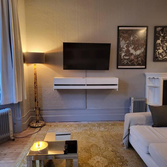 5 Luxury Spacious Loft - Prime Location - Comfortable Bed & Sofa Brighton Екстер'єр фото